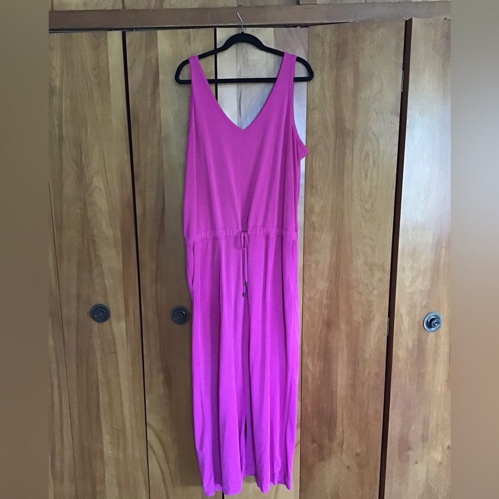 Lou & Grey sleeveless romper